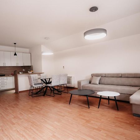 Riverside Apartments Мостар Экстерьер фото