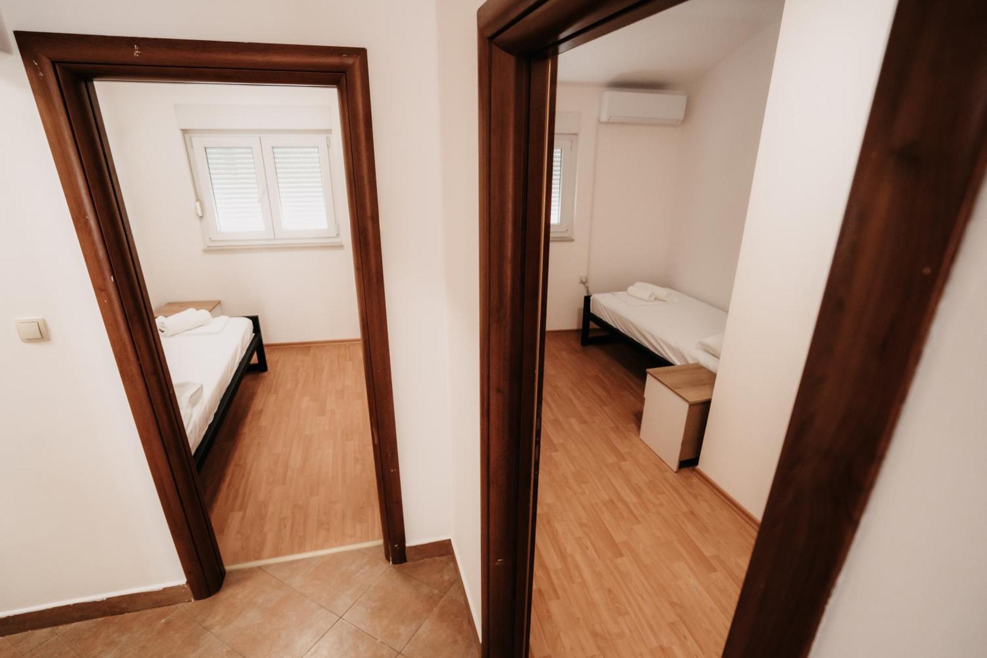 Riverside Apartments Мостар Экстерьер фото