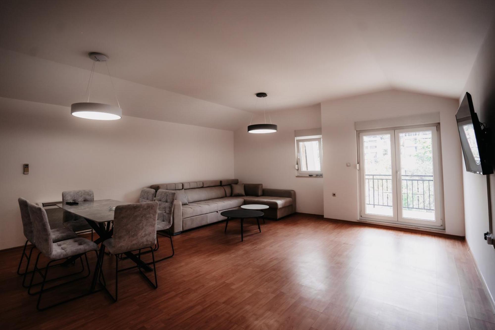 Riverside Apartments Мостар Экстерьер фото