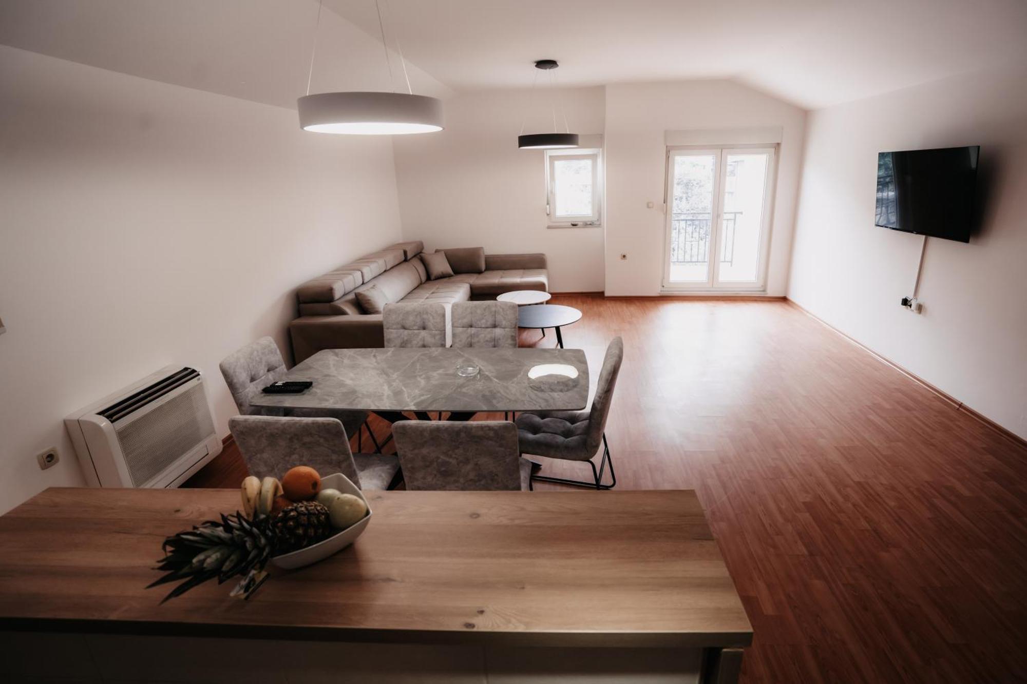 Riverside Apartments Мостар Экстерьер фото