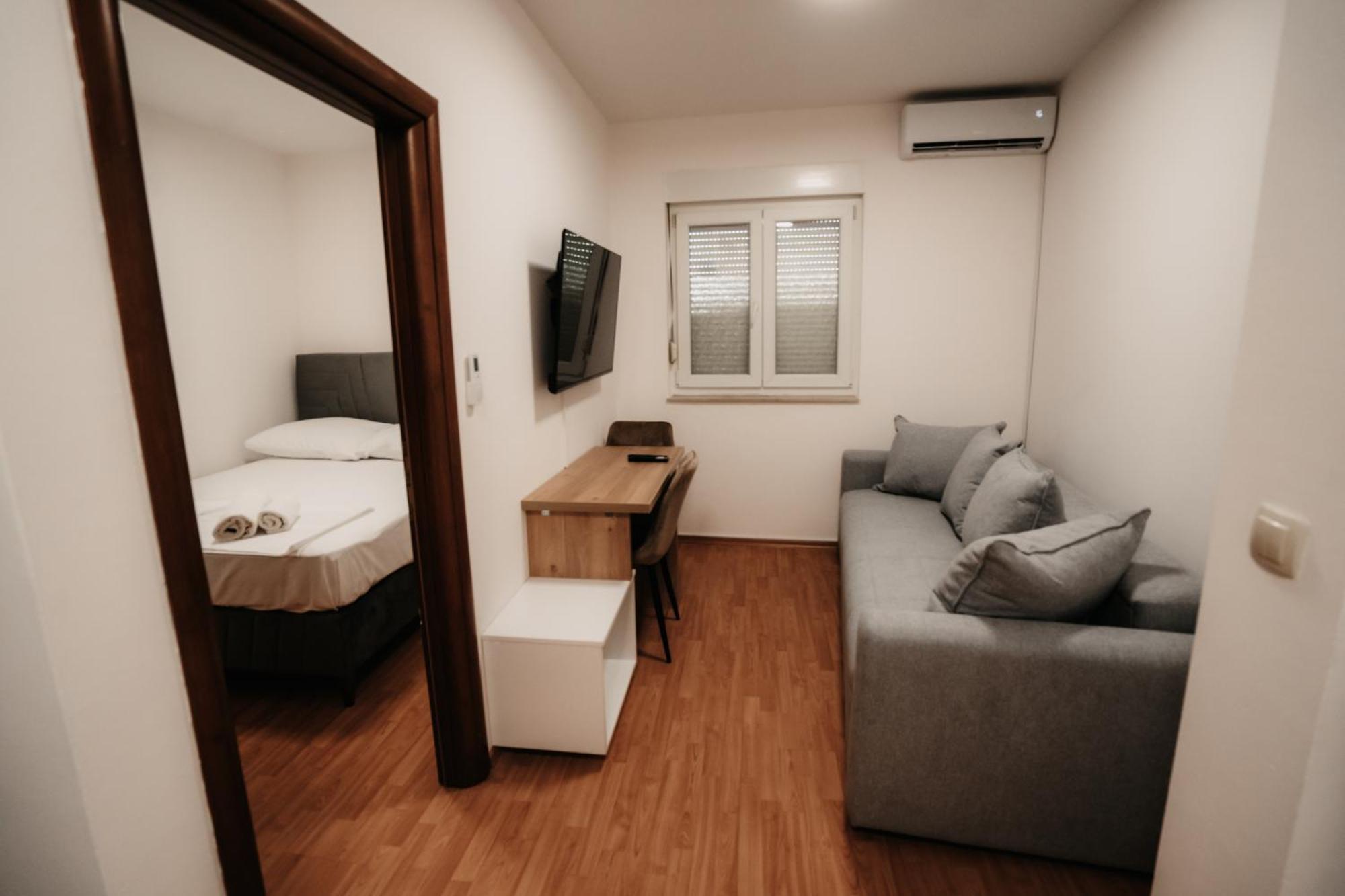 Riverside Apartments Мостар Экстерьер фото